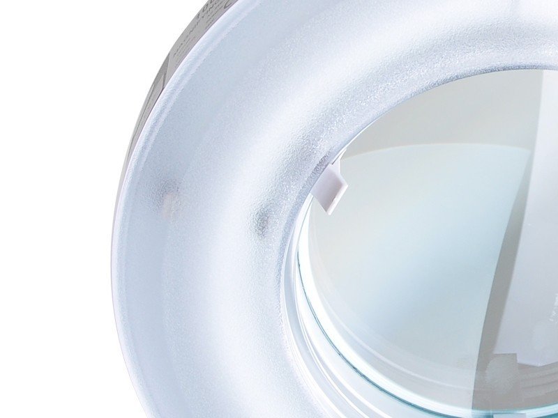Lampa - Lupa R6 SF na statywie